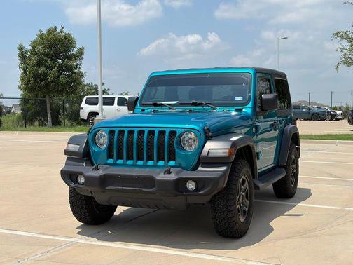 Bikini Pearlcoat 2020 Jeep Wrangler Sport