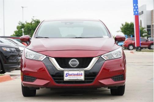 2020 Nissan Versa 1.6 SV
