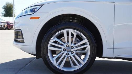 2020 Audi Q5 45 Premium Plus