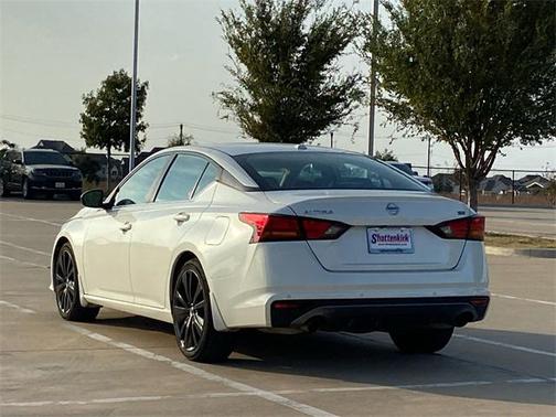 2020 Nissan Altima SR FWD