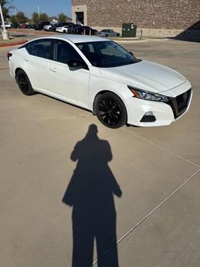 2020 Nissan Altima SR FWD