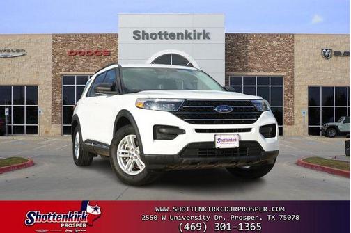 Oxford White 2021 Ford Explorer XLT