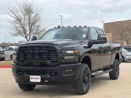 2026 RAM 2500 Tradesman Crew Cab 4x4 6'4' Box