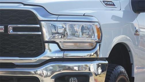 2024 RAM 2500 Tradesman Crew Cab 4x4 8' Box