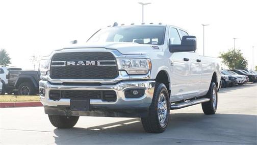 2024 RAM 2500 Tradesman Crew Cab 4x4 8' Box