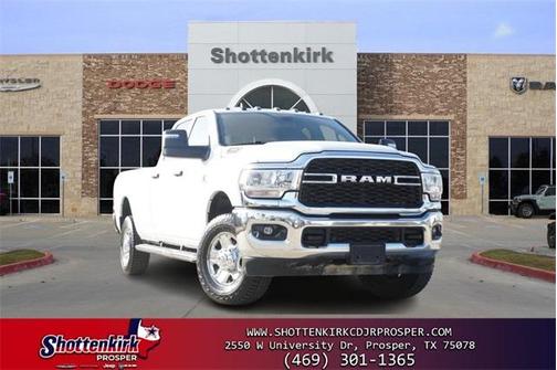 2024 RAM 2500 Tradesman Crew Cab 4x4 8' Box