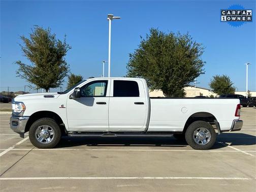 2024 RAM 2500 Tradesman Crew Cab 4x4 8' Box