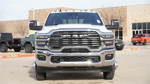 2026 RAM 3500 Tradesman Crew Cab 4x4 8' Box