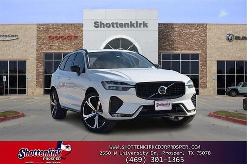 2025 Volvo XC60 B5 Ultra