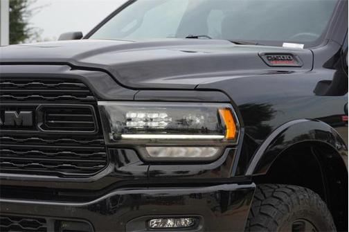 2022 RAM 2500 Limited Mega Cab 4x4 6'4' Box