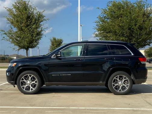 2018 Jeep Grand Cherokee Sterling Edition