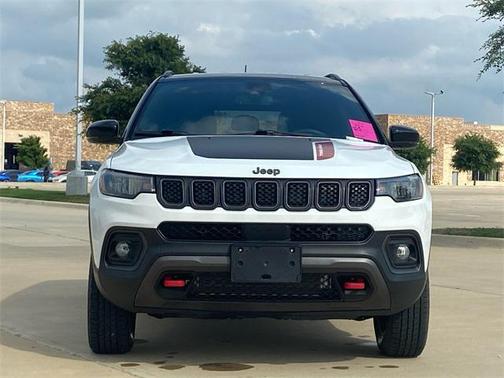 2023 Jeep Compass Trailhawk