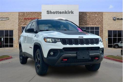 2023 Jeep Compass Trailhawk
