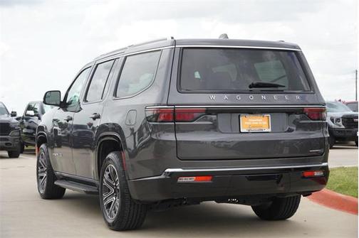 2022 Jeep Wagoneer Series III 4x2
