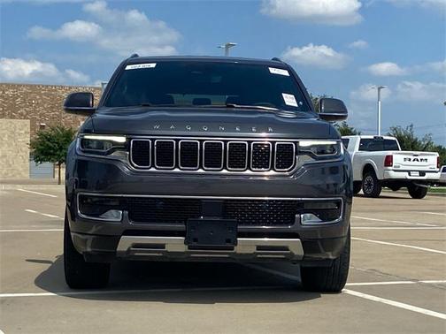 2022 Jeep Wagoneer Series III 4x2