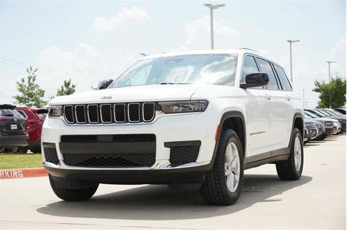 2022 Jeep Grand Cherokee L Laredo