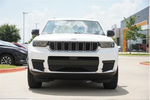 2022 Jeep Grand Cherokee L Laredo
