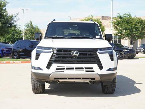 White Pearl 2025 Lexus GX 550 Overtrail
