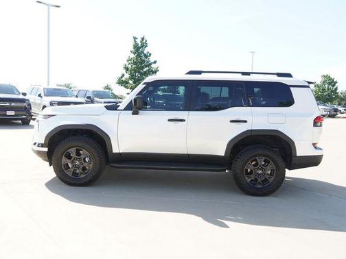 White Pearl 2025 Lexus GX 550 Overtrail