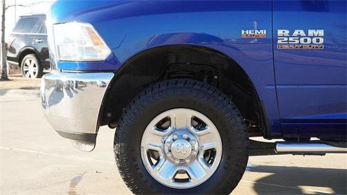 2017 RAM 2500 Tradesman Crew Cab 4x4 6'4' Box