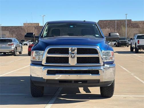 2017 RAM 2500 Tradesman Crew Cab 4x4 6'4' Box