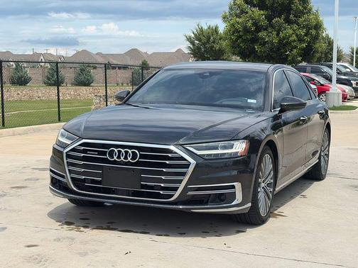 Mythos Black Metallic 2019 Audi A8 55