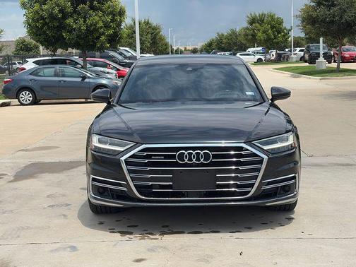 Mythos Black Metallic 2019 Audi A8 55