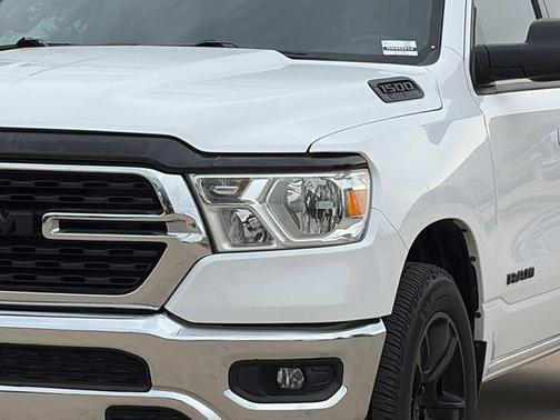 Bright White Clearcoat 2022 RAM 1500 Big Horn/Lone Star