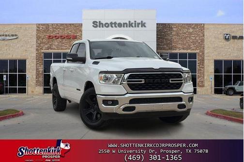 Bright White Clearcoat 2022 RAM 1500 Big Horn/Lone Star