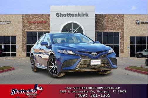 2024 Toyota Camry SE