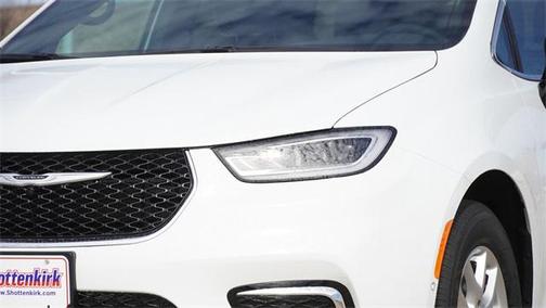 2026 Chrysler Pacifica L