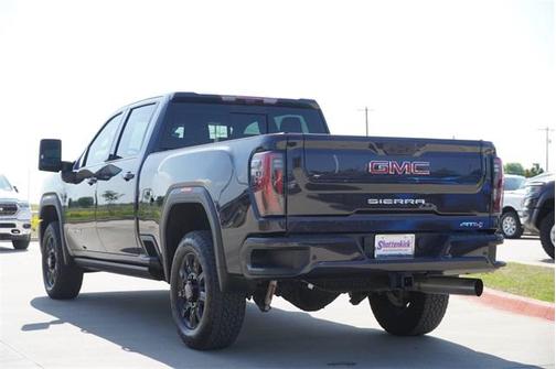 2024 GMC Sierra 2500 AT4