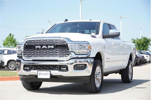 2022 RAM 2500 Limited Crew Cab 4x4 6'4' Box
