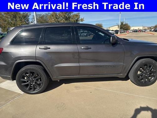 2021 Jeep Grand Cherokee Laredo