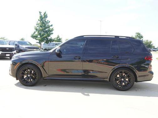 Black Sapphire Metallic 2024 BMW X7 M60i