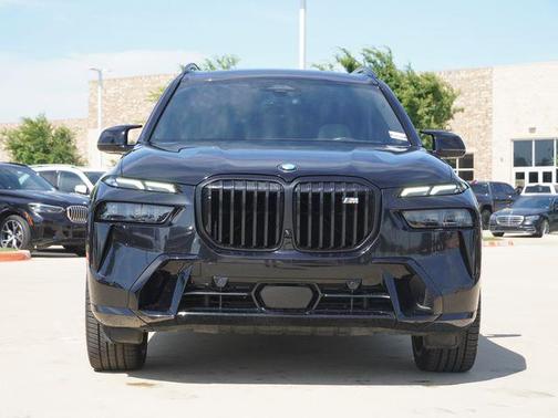 Black Sapphire Metallic 2024 BMW X7 M60i