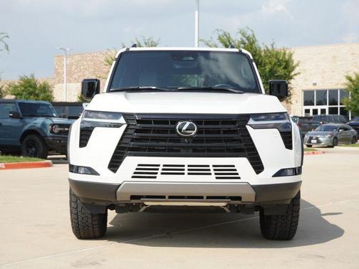 White Pearl 2025 Lexus GX 550 Overtrail