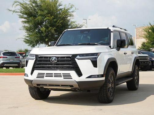 White Pearl 2025 Lexus GX 550 Overtrail