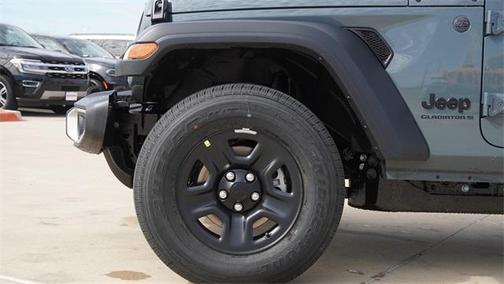 2026 Jeep Gladiator Sport