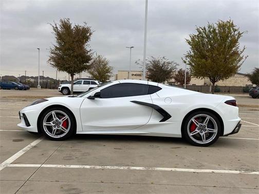 2022 Chevrolet Corvette Stingray w/2LT
