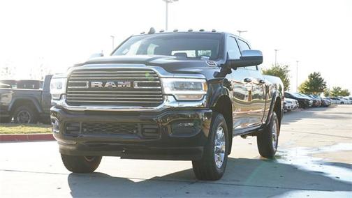 2022 RAM 3500 Laramie Crew Cab 4x4 6'4' Box