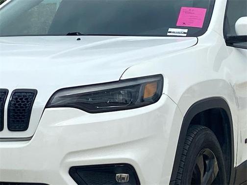 2019 Jeep Cherokee Altitude
