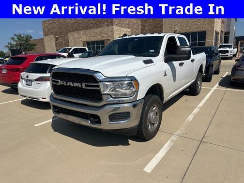 2023 RAM 2500 Tradesman Crew Cab 4x4 6'4' Box