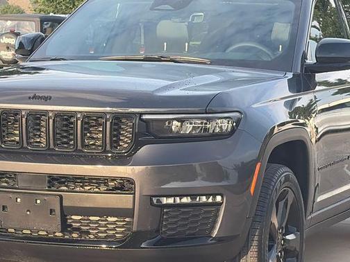 Baltic Gray Metallic Clearcoat 2025 Jeep Grand Cherokee L Limited