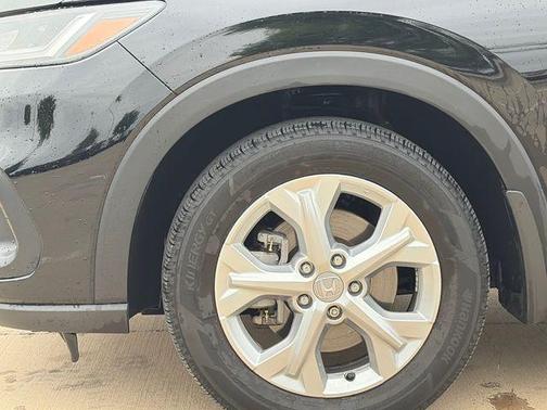 Crystal Black Pearl 2024 Honda HR-V LX