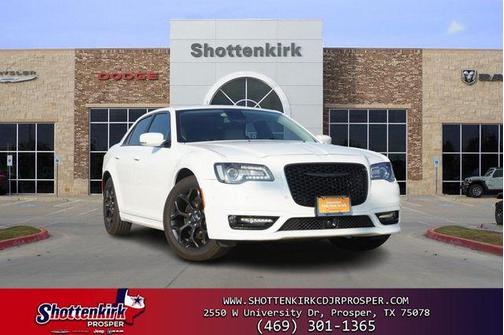 Bright White Clearcoat 2023 Chrysler 300 Touring