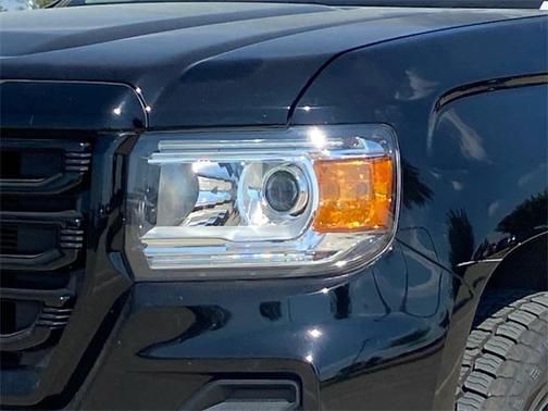 2022 GMC Canyon Elevation Standard