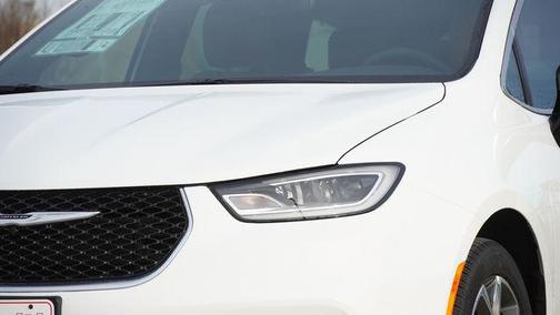 2026 Chrysler Pacifica L
