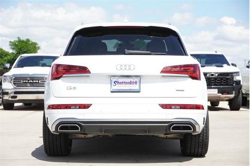 2022 Audi Q5 45 S line Premium Plus