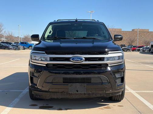 2022 Ford Expedition Max XLT